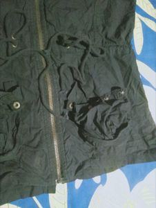 Sleeveless Hooded Jacket