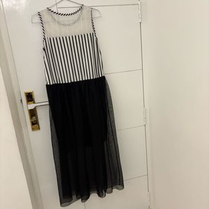 Chic Striped Tulle Midi Dress