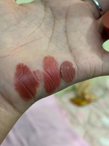 Combo Lipstick Kiss Beauty 3piece