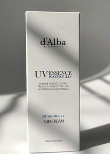 d'Alba UV Essence Waterfull+ Sun Cream