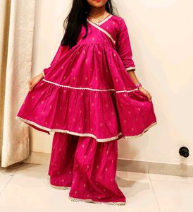 Girls Kurta Sharara Set (7 -8 years)