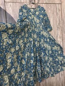 Floral Print Kurta Dress