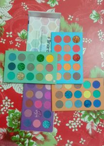 Minara 60 Color Eyeshadow Palette
