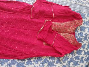 Beautiful Pink Sequined Kurta Set