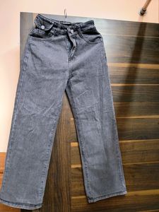 HIGH WAISTED STRAIGHT FIT CHARCOAL BLACK JEANS