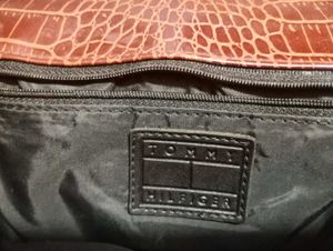 Stylish Croc-Embossed Handbag