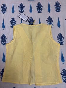 Chemistry Bow Yellow top