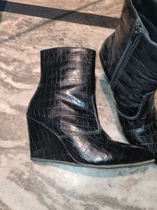 Black Croc Print Heeled Boots