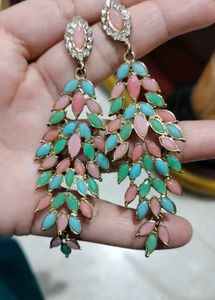 Sparkling Leaf Design Dangle Earrings