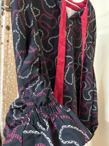 Vero Moda Chain Print Top