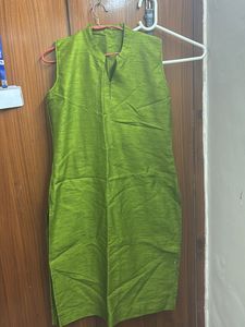 Stunning Monochrome Khadi Silk Kurta Set