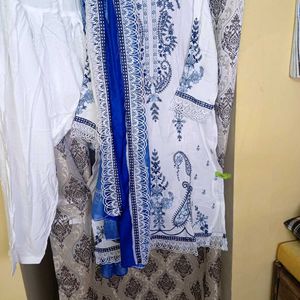 Elegant White &amp; Blue Kurta Set