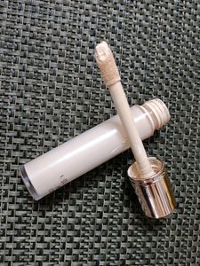 ML full Coverage Concealer