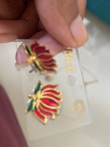 Lotus Design Necklace &amp; Earring Set
