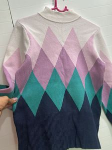 Argyle Pattern Mock Neck Sweater