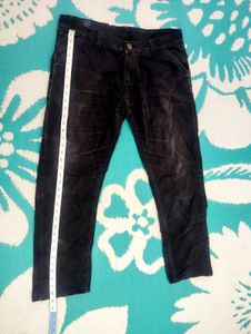 4 Classic Black Denim Jeans and 2 shirt free🥰🧡🇮