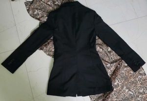 Black Blazer - Stylish &amp; Chic