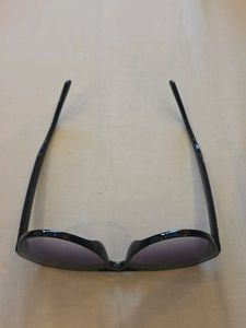 Stylish Black Aviator Sunglasses