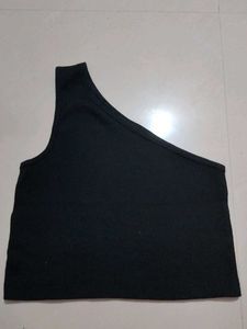 Black Ribbed One-Shoulder Crop Top