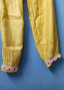 Yellow Embroidered Kurta 💛
