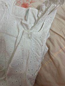 Pantaloons Junior White Frock for girls