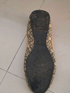 Juttis - Flat Sandals