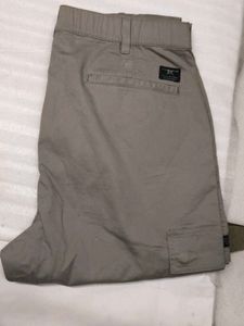 FLYING MACHINE Men's Grey Cargo Jogger Pants