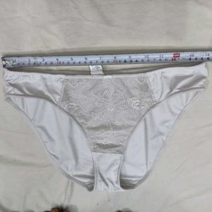 💙 Lace Trim Briefs