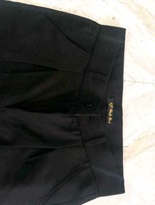 Black Cargo Pants