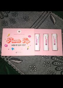 Combo Of Myglamm Mini Lip Kiye And Popxo Eyeshadow