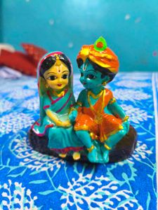 Beautiful Radha Krishna Idol – Hand-Painted Decora