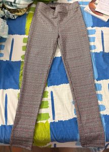 Checked Skinny Pants
