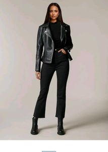 (NEVER WORN)Classic Black Faux Leather Biker Jacke