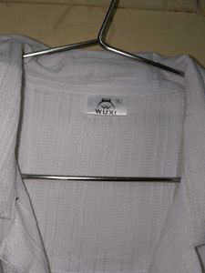 Wuxi Brand Men's White Textured Half Sleeve Shirt