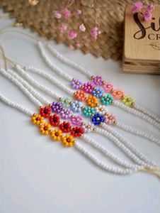Flower Bead Bracelet