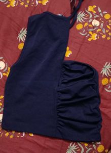 M size Navy Blue Ruched Tank Top