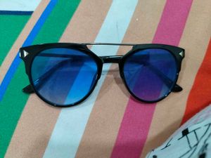 blue tinted glasses
