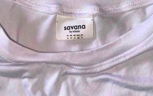 Stylish Fitted White T-Shirt