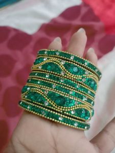 new Green & Gold Bangle Set