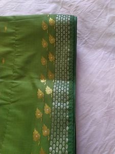 Green Single Colour Sari With Blouse