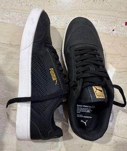 Puma One8 black sneakers