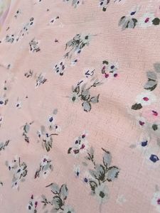 Beautiful V-neck Top ✨