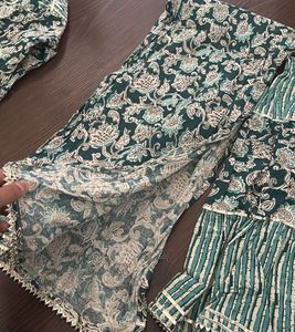 Green Floral Kurta Set with Skirt