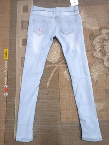 30 Size Skinny Jeans (F-70)