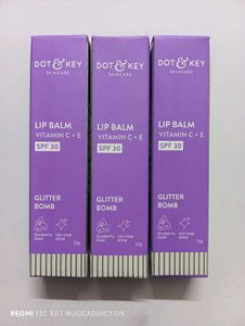 3 pcs lipbalm+lipgloss+blush combo