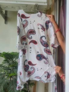 White Kurta with Paisley Print