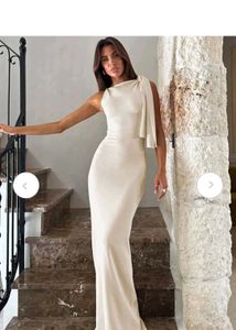 Elegant Cream Maxi Dress