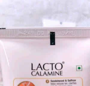 Lacto Calamine Ubtan Facewash