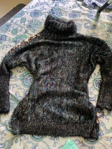 Vintage Metallic Knit Abstract Turtleneck Sweater