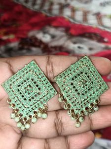 Earring